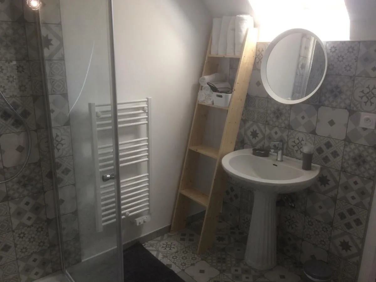 La Chambre Montbrault Fleurigné Couette-café